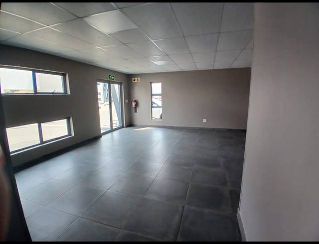 INDUSTRIAL PROPERTY TO RENT IN KNOPPIESLAAGTE